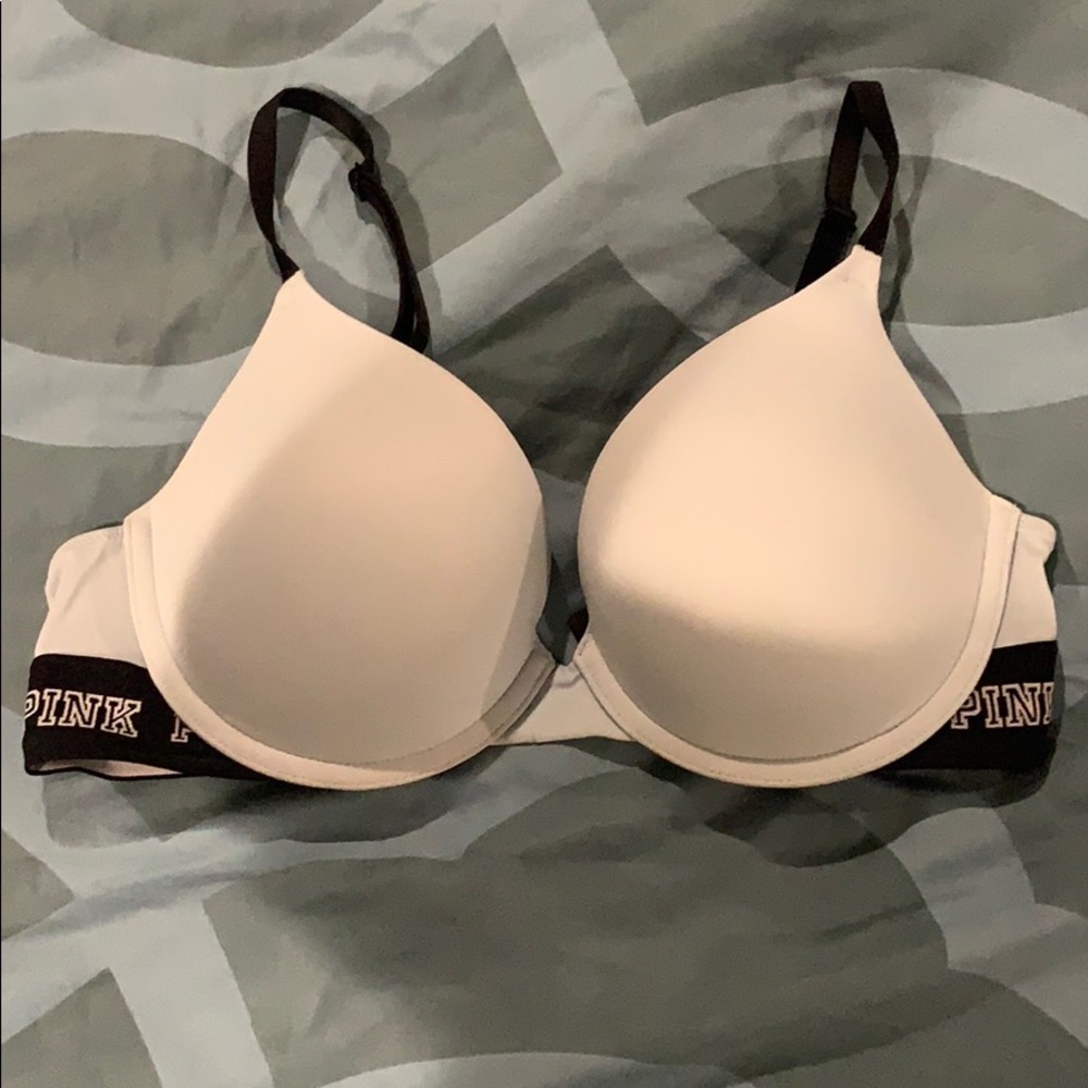 Victoria’s Secret Pink bra